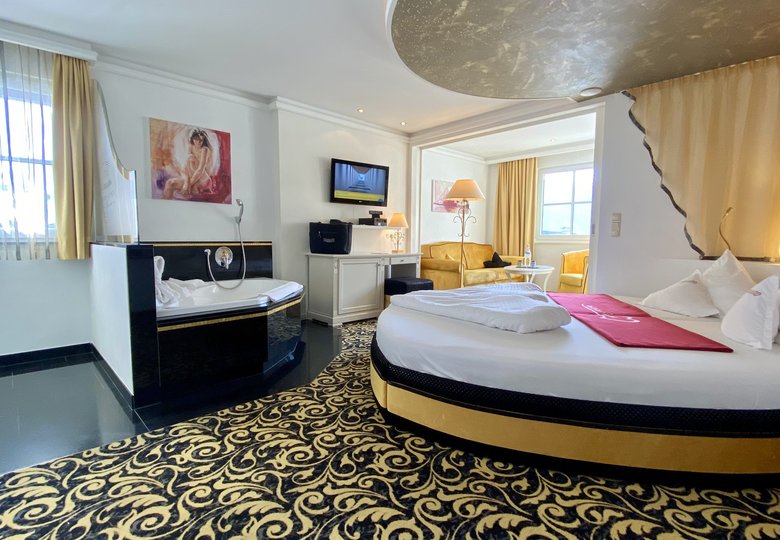 Moonlight Suite